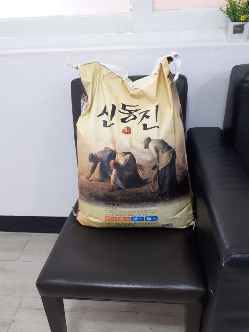 KakaoTalk_20240430_쌀(인후동교회).jpg
