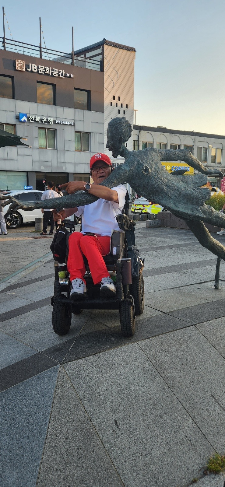 KakaoTalk_20241001_084337627_02 (1).jpg