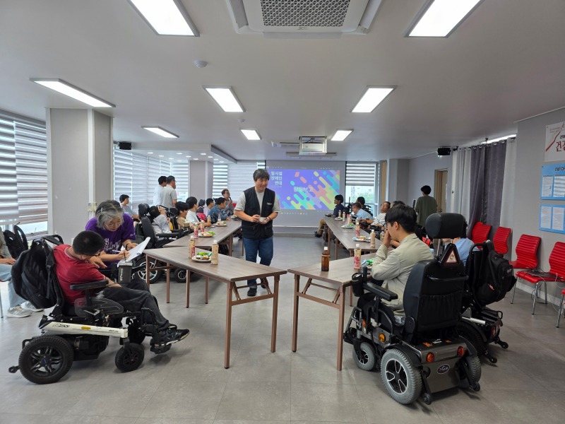 KakaoTalk_20250923_탈시설 장애인워크샵3.jpg