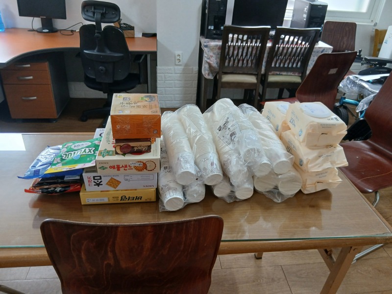 KakaoTalk_20250924_종이컵외..등(신동성).jpg